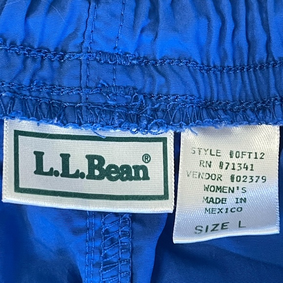 L.L Bean Women's L Blue Nylon Shorts - Picture 3 of 4